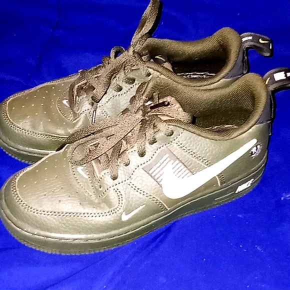 Olive green Air Force 1 - Picture 1 of 4